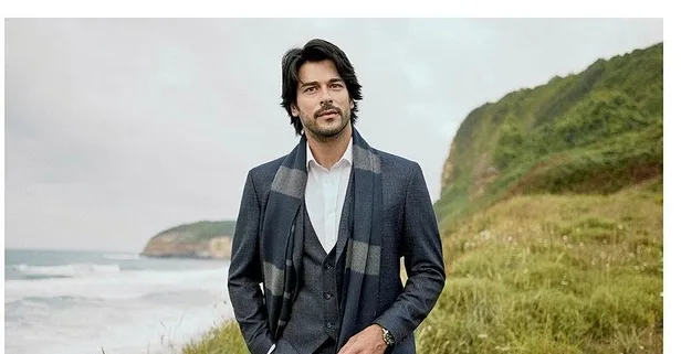 Diriliş Osman Gazi'nin başrolü Burak Özçivit'e Romanya'da büyük ilgi