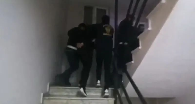 Şehir magandalarına izin yok! "Kız almaya biz böyle gideriz” diyerek havaya ateş açan iki kişi gözaltına alındı-2