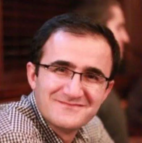 Karısını falçata ile yaralayan zanlının avukatı “Bu basit bir yaralama, tahliye olsun” dedi (Güncel haberler)-8