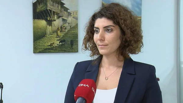 estetik-operasyon-icin-bicak-altina-yatan-kadinin-hayati-kabusa-dondu-1602488878917.jpg Estetik operasyon için bıçak altına yatan kadının hayatı kabusa döndü-3