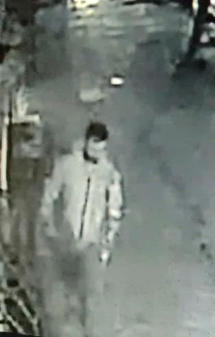 Taciz şüphelisine mahalleli ve kadının akrabalarından meydan dayağı! Yer: Zeytinburnu