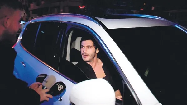 Didem Soydan'ı çabuk unuttu! Burak Deniz genç güzellerle yakalanınca mekandan kaçtı-3