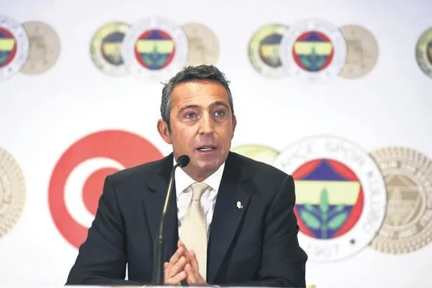 daimen-comolli-sessizligini-bozdu-olay-yaratan-aciklamalar-1640986851559.jpeg Daimen Comolli sessizliğini bozdu! Olay yaratan açıklamalar-6