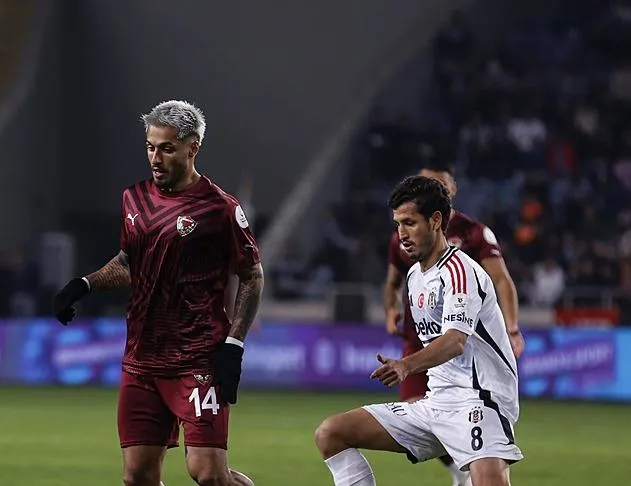 Salih Uçan ilk kez ilk 11’de oynadı