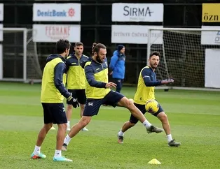 Kanarya’nın kupa mesaisi