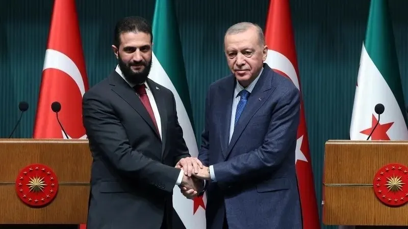 1787902226891.jpeg YPG’nin feshi sonrası yeni adım! Mazlum Abdi,Şara’nın danışmanı oldu-8