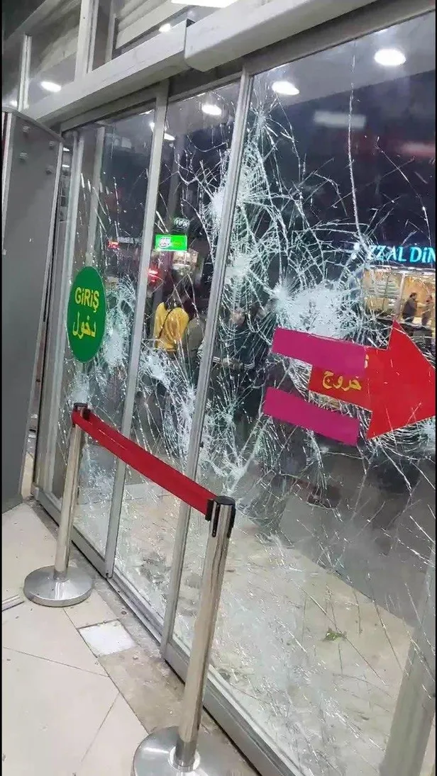 Esenyurt'ta çocukların "sigara kavgası" meydan savaşına döndü! Valilikten flaş açıklama: 7 şüpheli yakalandı!-8