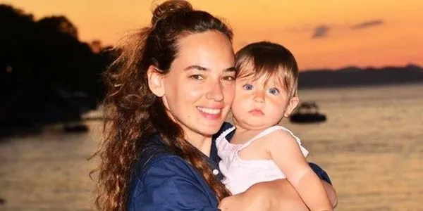 Virüs magazin dünyasına da sıçradı! Oyuncu Seda Bakan Covid-19’a yakalandığını açıkladı-1