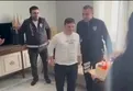 Down sendromlu Melik'e polis sürprizi