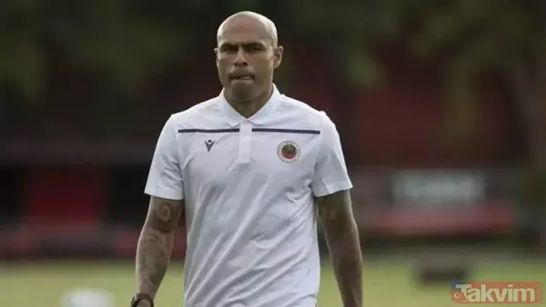 Süper Lig'de en çok oynayan futbolcular kim? Birbirinden yıldız isimleri geride bırakt! Tam 35 bine 923 dakika... - 18