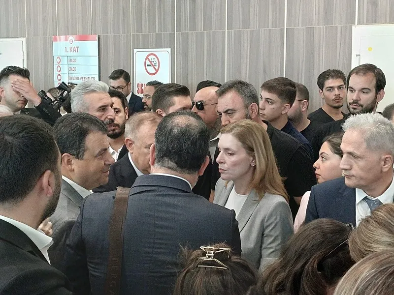 chpli-mustafa-bozbeyin-yargilandigi-davada-ilk-durusma-basladi-63-sanik-hakim-karsisinda-1784579314800.jpeg İlk celse 10 saat sürdü! CHP'li Mustafa Bozbey iddiaları reddetti: Benim mesleğim belediye başkanlığı değil-5