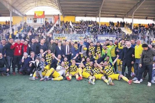 avrupa-gures-sampiyonasinda-kerem-kamal-60-kiloda-murat-firat-ise-67-kiloda-altin-madalya-kazandi-1649028924809.jpeg Avrupa Güreş Şampiyonası’nda Kerem Kamal 60 kiloda Murat Fırat ise 67 kiloda altın madalya kazandı-5