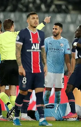 PSG - City maçında insanlık dışı faul! Gueye'den İlkay Gündoğan'a yaptığı hareketle tarihe geçti