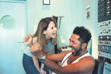 Aynur Aydın listeleri sallayacak!