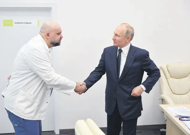 Prof. Dr. Oğuz Özyaral Kovid-19 şüphesiyle hastaneye kaldırıldı-3