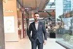Avukat Cem Duman yoğun tempoda takım elbise şıklığını koruyor