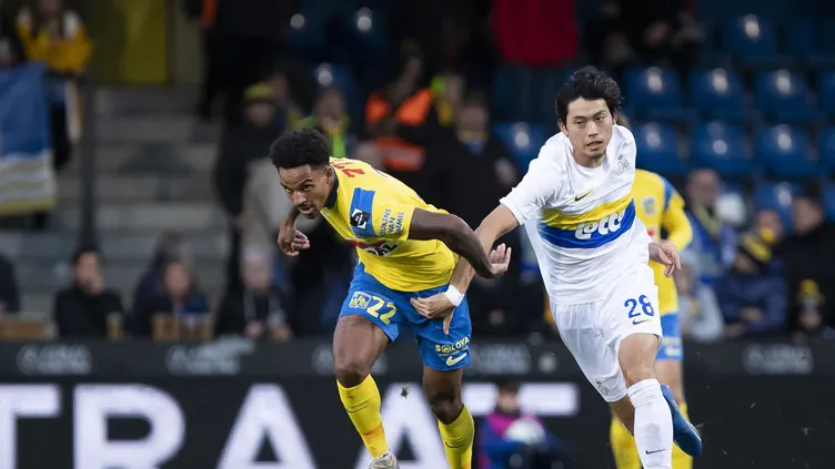 FB'nin rakibi kim oldu? Fenerbahçe Konferans Ligi kurasında kimle eşleşti?