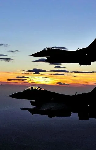 Son dakika: Başkan Erdoğan  "Pençe-Şimşek ve Pençe-Yıldırım Operasyonu" Komuta Merkezi'ne bağlandı