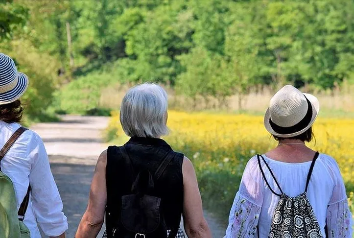 Menepozu onunla aşın