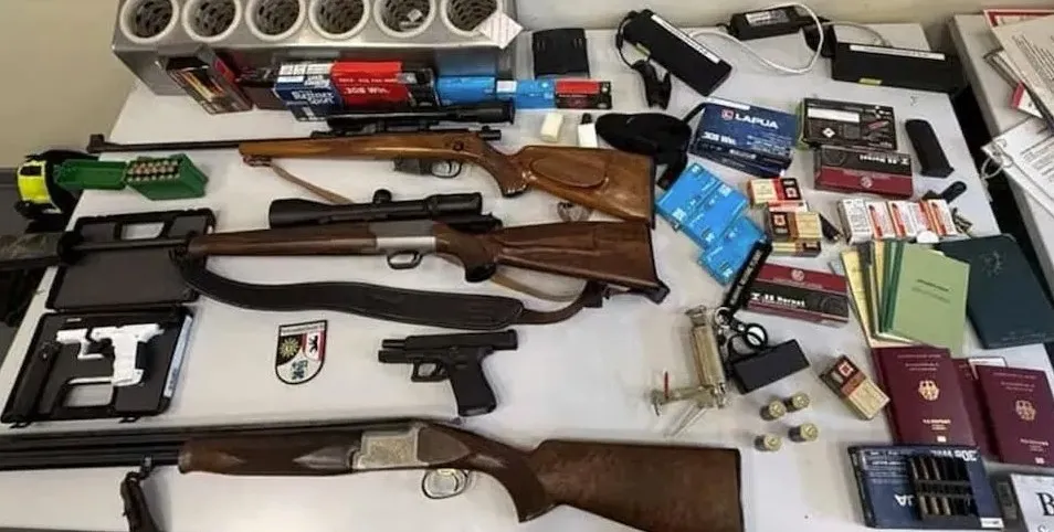 1783148676043.jpeg Dubai'den talimat, cezaevinden yönetim! Alman polisi alarma geçti | Yeni nesil çeteler Berlin'i karıştırdı-6