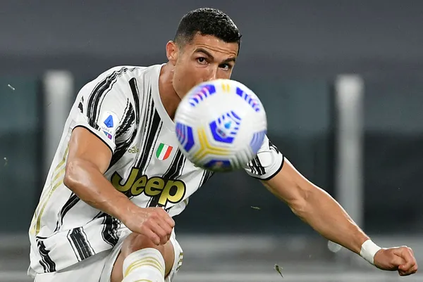 cristiano-ronaldonun-mesaji-juventustan-ayrilik-sinyali-olarak-yorumlandi-1621896917793.jpg Cristiano Ronaldo'dan Juventus'a "ayrılık sinyali"-6