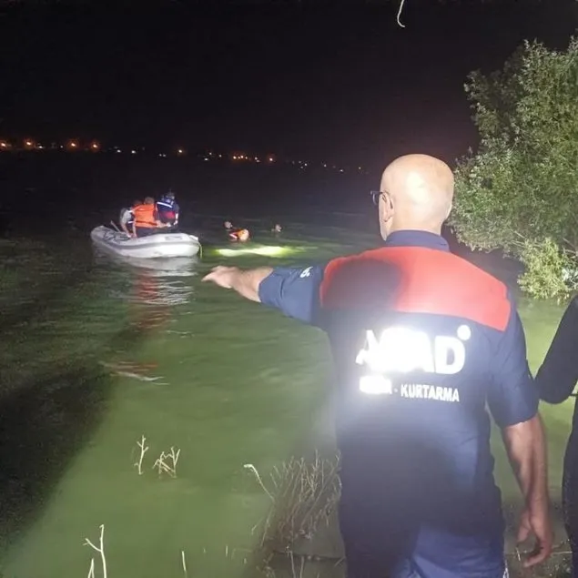 Serinlemeye girdi canından oldu