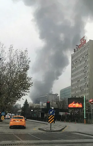 Son dakika: DSİ Genel Müdürlük binasında korkutan yangın