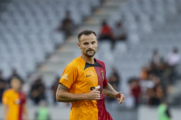 Galatasaray Salernitana ile berabere kaldı