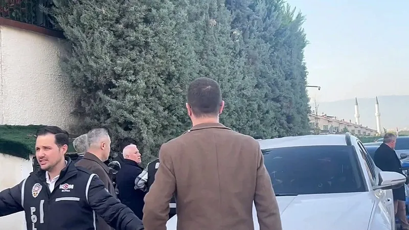 Eski Bursa Büyükşehir Belediye Başkanı Mustafa Bozbey CHP'den istifa etti! Yeni Parti'ye geçecek mi?-4
