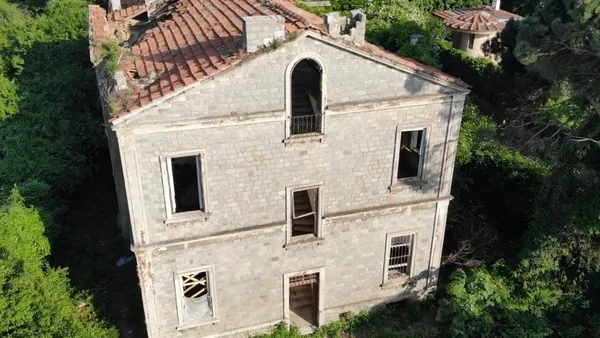 uskudar-kandillideki-kandilli-kosku-defineciler-tarafindan-talan-edildi-1622446957339.jpg Üsküdar Kandilli'deki Kandilli Köşkü defineciler tarafından talan edildi-8