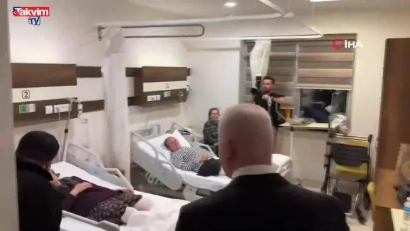 İstanbul Valisi Davut Gül yaralı vatandaşları hastanede ziyaret etti