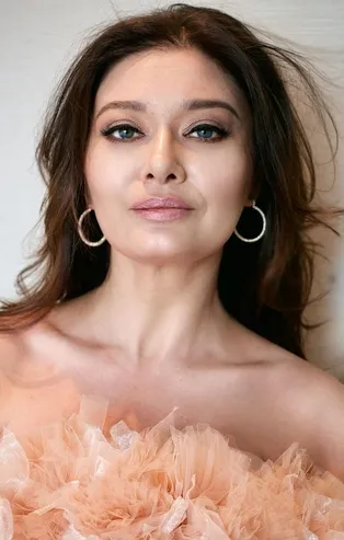 Nurgül Yeşilçay dediğini yaptı! Sevgilisi Necati Kocabay ile rotasını Marmaris'e çevirdi