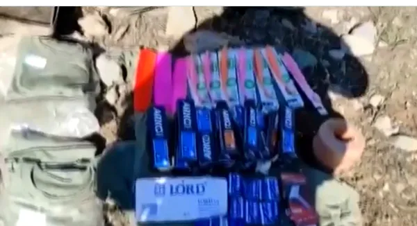 Pençe-Kilit Operasyonu'nda PKK'ya ait çok sayıda silah ve mühimmat ele geçirildi-3