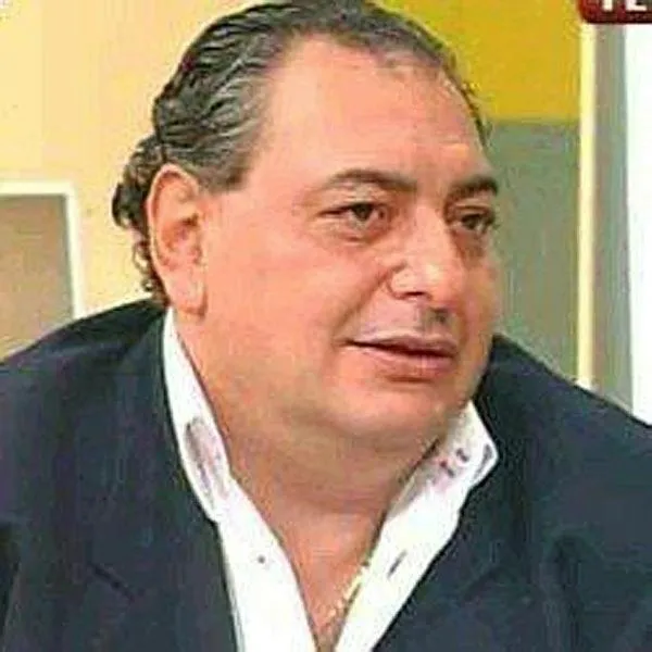 televizyoncu-reha-muhtar-ile-ozbel-onalin-okul-kavgasi-buyuyor-okul-mudiresine-el-kaldirdigi-1650831146110.jpeg Televizyoncu Reha Muhtar ile Özbel Önal'ın okul kavgası büyüyor! Okul müdiresine el kaldırdığı...-4