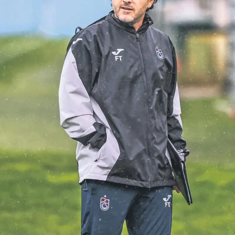 Orta sahaya dinamo aranıyor