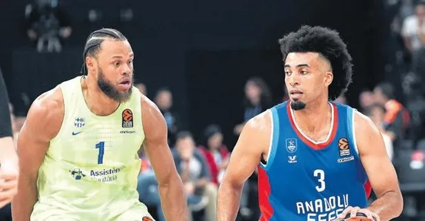 A.Efes’e Barça darbesi