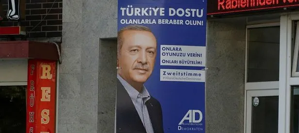 Erdoğan’ın ’oy’ çağrısı Almanya’da seçim afişlerinde