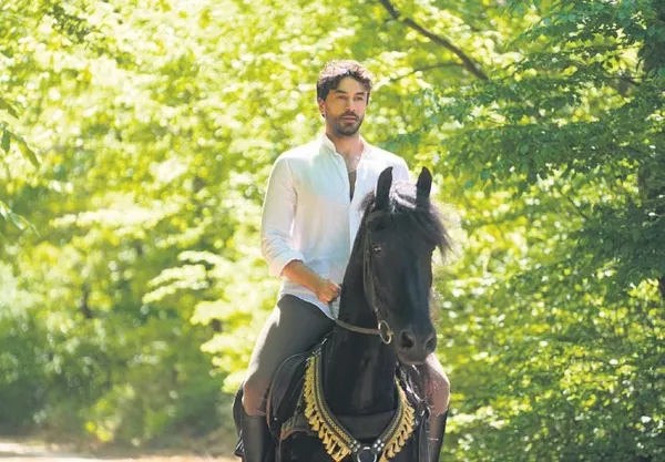 Atv'nin yeni dizisi Kalp Yarası'ndan ilk görüntüler izleyici ile buluştu-1