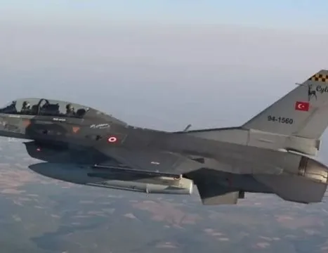 Türkiye’ye verilecek F-16’lar Yunanistan’ın ayarını bozdu!