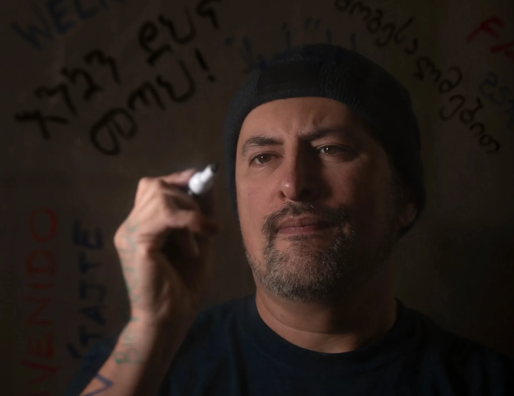 Böyle beyin yok! 45 dil bilen halı temizleyicisi!