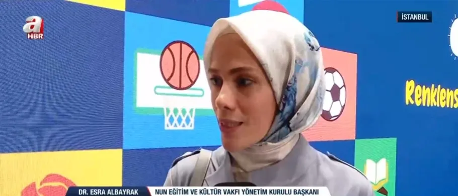 esra-albayraktan-ailelere-dijital-bagimlilik-uyarisi-kuzularimizi-kurda-yem-etmeyecegiz-tugvadan-yaz-okulu-pro-1779296260709.jpeg Esra Albayrak'tan ailelere "dijital bağımlılık" uyarısı: Kuzularımızı kurda yem etmeyeceğiz | TÜGVA'dan Yaz Okulu Programı-7