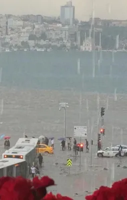 İBB: Metrekareye 65 kilogram yağış düştü