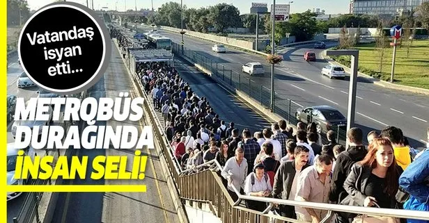 Vatandaş isyan etti! Metrobüs durağında insan seli!