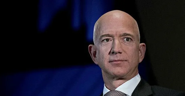 Dünyanın en zengini olarak bilinen Jeff Bezos, 3 milyar doların üzerinde Amazon hissesi sattı