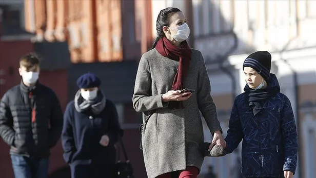 son-dakika-rusyada-koronavirus-bilancosu-agirlasiyor-son-24-saatte-8-bin-246-kiside-daha-koronavirus-vakasi-tespit-edildi-1592208303884.jpg Son dakika: Rusya'da koronavirüs bilançosu ağırlaşıyor! Son 24 saatte 8 bin 246 kişide daha koronavirüs vakası tespit edildi-1