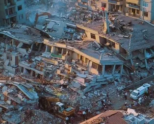 Büyük İstanbul depremi için korkutan tahmin! Vuracağı yerleri tek tek saydı...