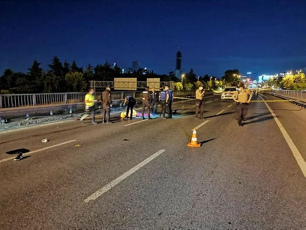 Son dakika: Sarıyer'de bariyerlere çarpan motosikletin sürücüsü yaşamını yitirdi-1