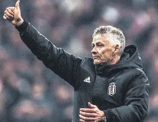 Solskjaer kolları sıvadı