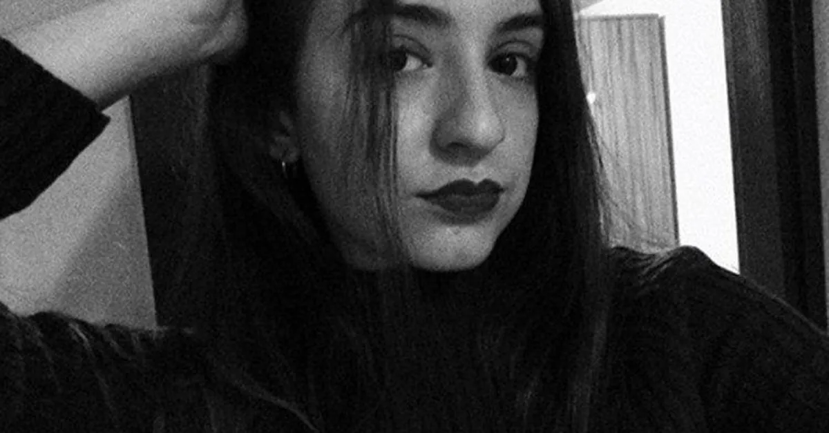 Guleda Cankel In Paylasimlari Yurekleri Dagladi Sever Mi Her Kalp Katilini Video Videosunu Izle Takvim Tv