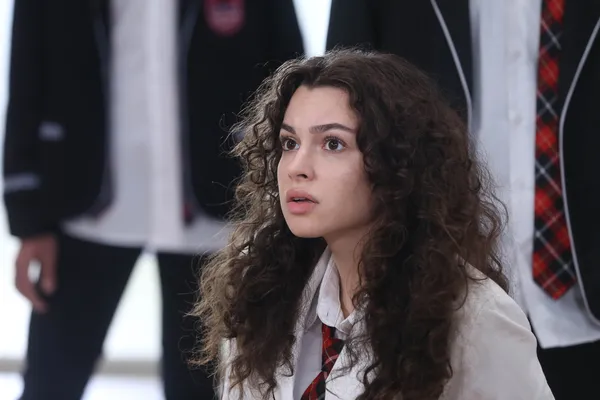 kardeslerim-62-bolumde-neler-yasanacak-asiyenin-zorlu-karari-gercek-kardeslik-paylasilan-acida-baslar-1665160134792.jpg Kardeşlerim 62. bölümde neler yaşanacak? Asiye’nin zorlu kararı! “Gerçek kardeşlik paylaşılan acıda başlar”-3